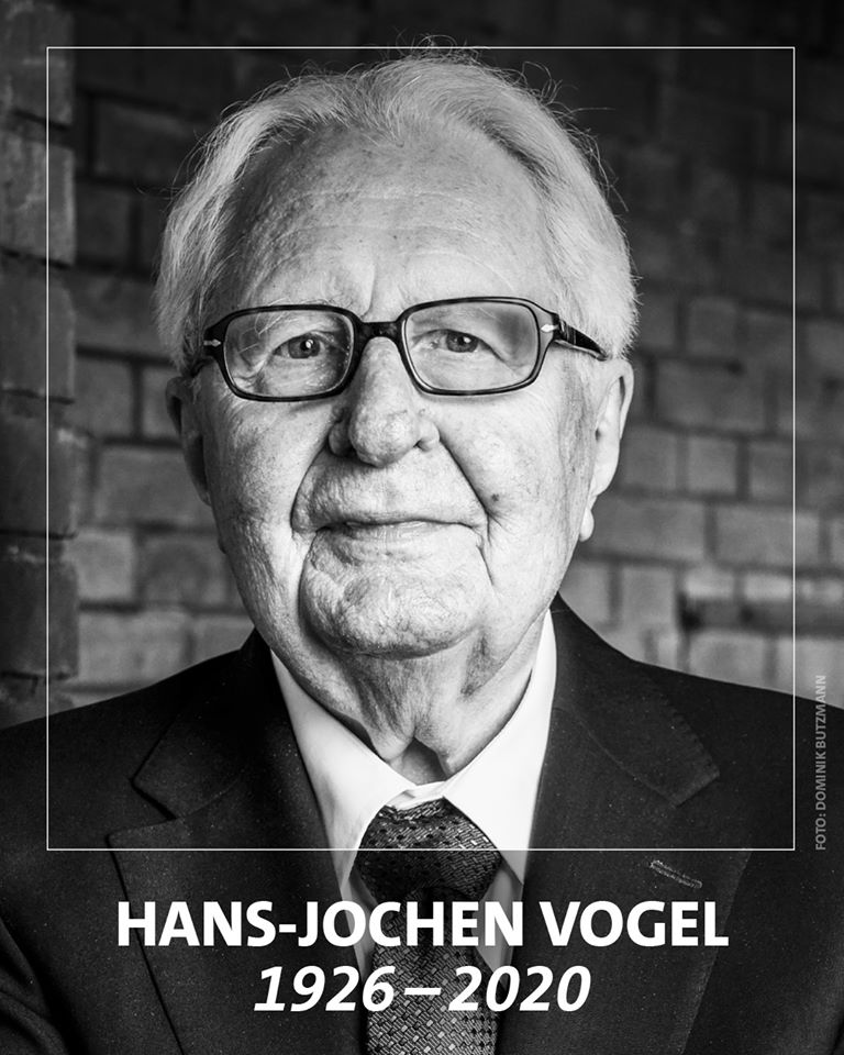 Read more about the article Wir trauern um Hans-Jochen Vogel
